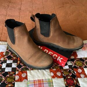 SOREL Waterproof Chelsea Boots